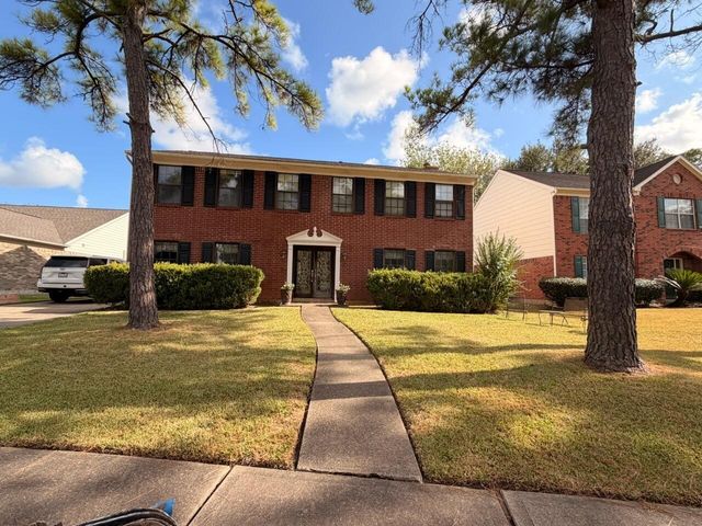 810 Forest Bay Ct — Bay Knoll Sec 03