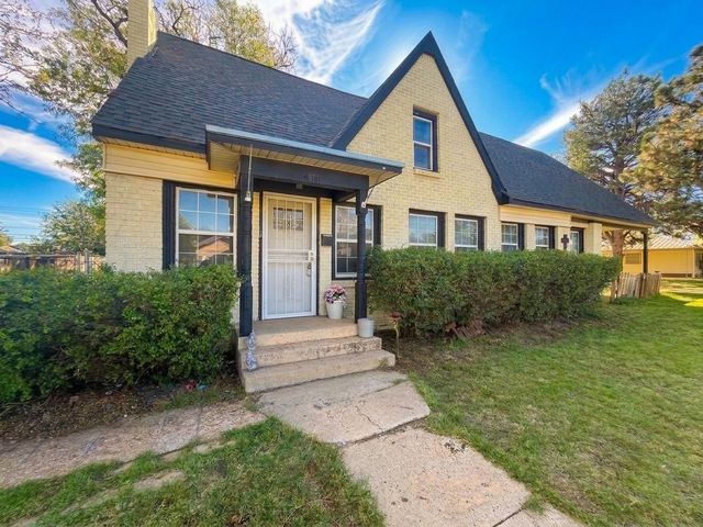 1311 S WESTERN St — Country Club District