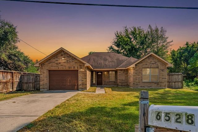 6528 Utah St — Highland Heights