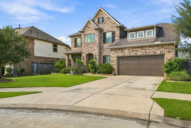 2215 Hermina Radler Dr — Veranda Sec 3