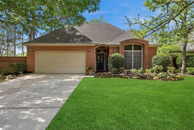 3203 Hickory Brook Ln — Kings Crossing