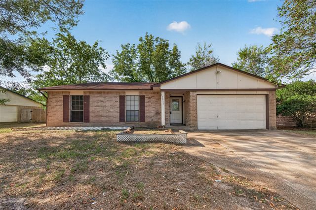 17511 Glenpatti Dr — Northglen