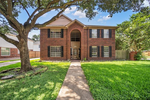 21327 Park Bishop Dr — Memorial Parkway