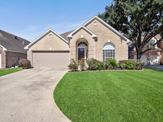 5710 Logan Park Drive Dr — Spring Creek Oaks Patio Homes