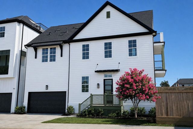 11061 Chatterton Dr — Chatterton Oaks