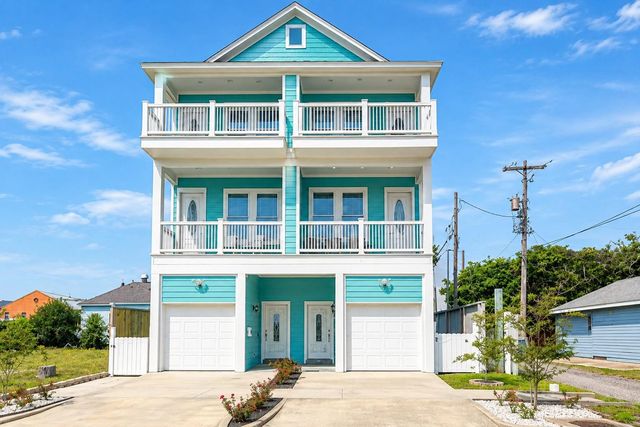 1013 10th St — Galveston Townsite