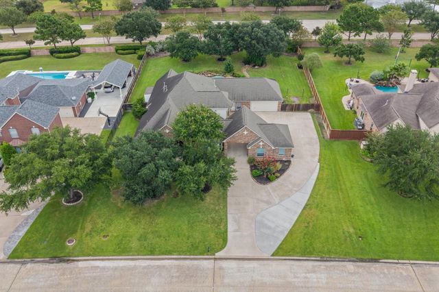 17202 Ledgefield — Lakes of Fairhaven