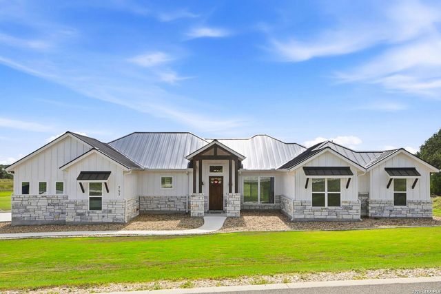 757 Annabelle — Belle Oaks Ranch