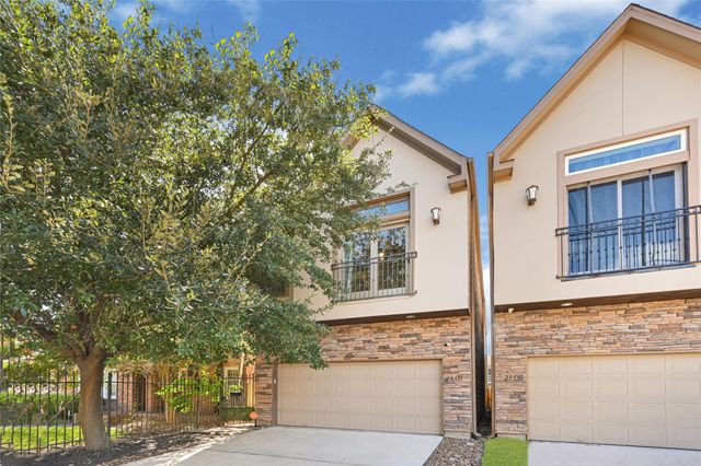 2110 Winbern St — Winbern Estates Sub