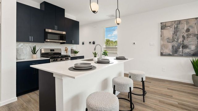 7607 Inwood Hills Ln — Alaia Crossing