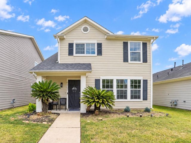 6307 Torrance Elms Ct — Lakeville