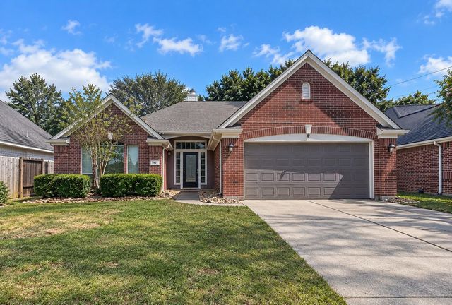1427 Chesterpoint Dr — Imperial Oaks