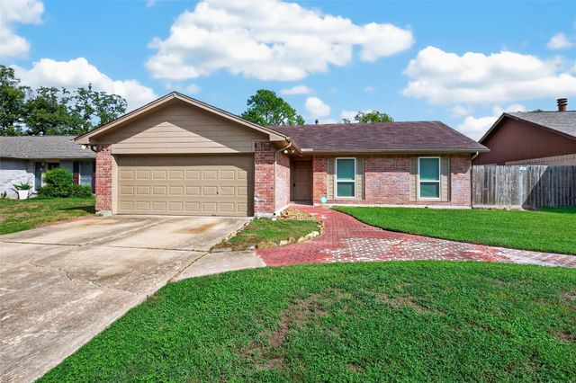 6915 Navidad Rd — Mission Bend North Sec 01