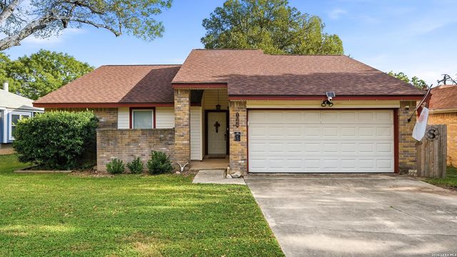 1044 Dimrock — HORSESHOE OAKS