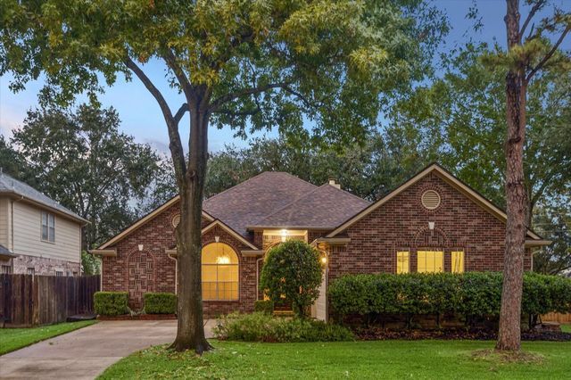 1119 Canyon Heights Ct — Heritage Square