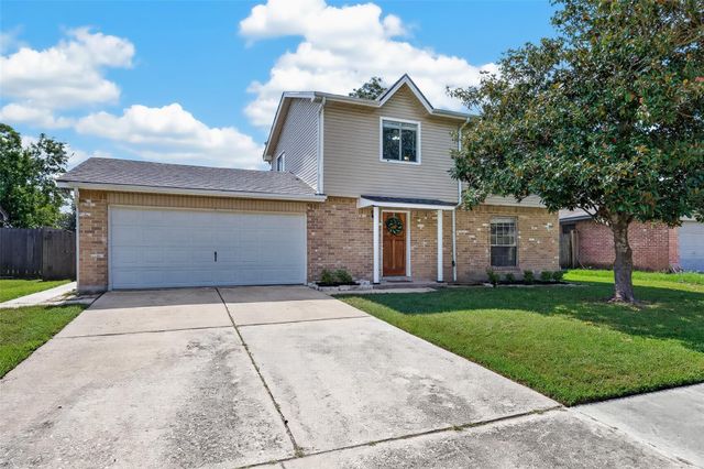 6013 Leafwood Cir — Countryside