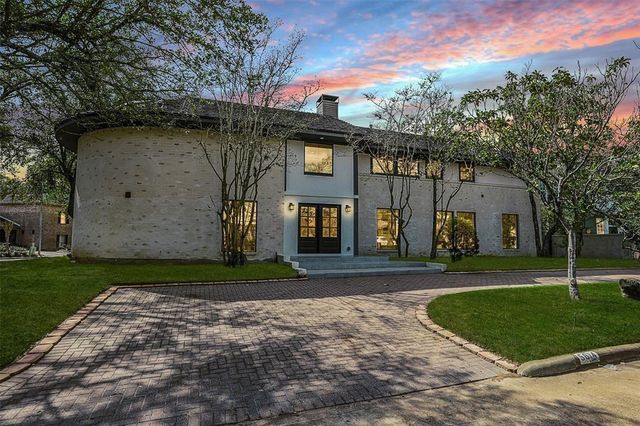 5614 Indian Cir — Indian Trails