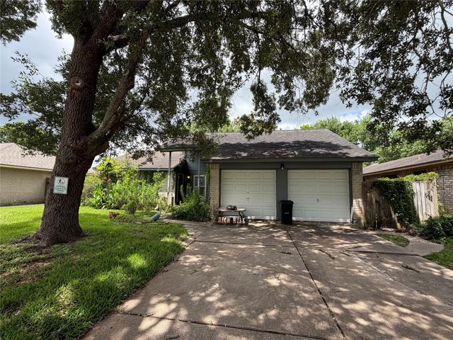 16111 Tibet Rd — Wedgewood Village Sec 05