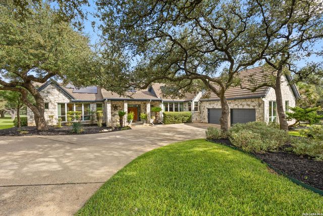 7587 Dietz Elkhorn Rd — Fair Oaks RAnch