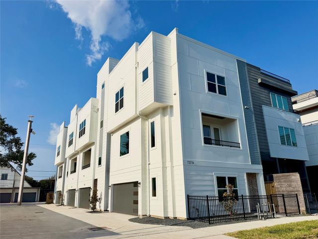 737 W 21st St C — GARDEN HEIGHTS LANDING R/P