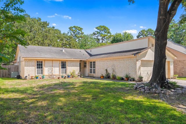 25806 Old Carriage Ln — Lexington Woods North Sec 01