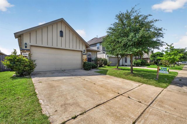 5202 Rue Dela Croix Dr — King Xing Sec 10