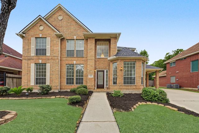 2502 Meadow Tree Ln — Oaks Devonshire