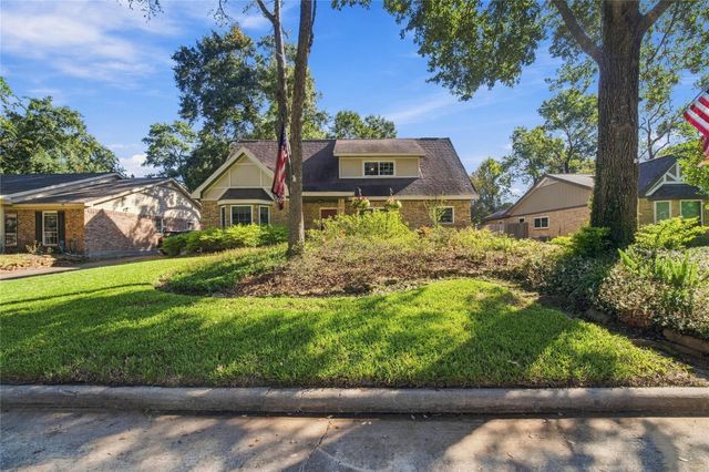 3222 Knoll Manor Dr — Greentree Village