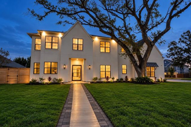 1237 Althea Dr — Oak Forest