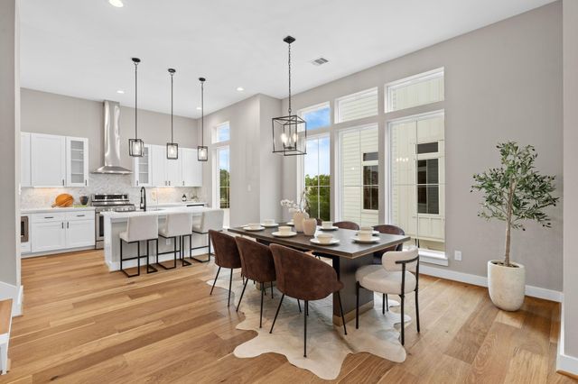 1175 W 19th St — Shady Acres Green