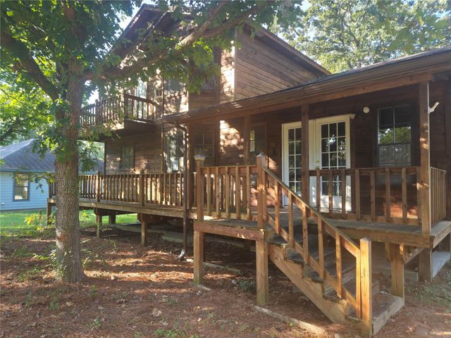 149 Cedar Ct — Oak Hollow