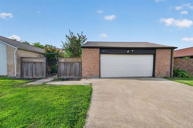 6 Quailwood Dr — Quail Hollow Sec 03