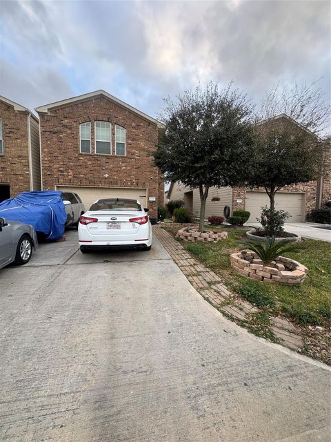 5205 Dauntless Dr — Bammel Trace Sec 1