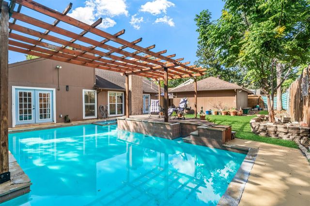 10831 Valley Hills Dr — Fondren Sw Northfield Sec 02