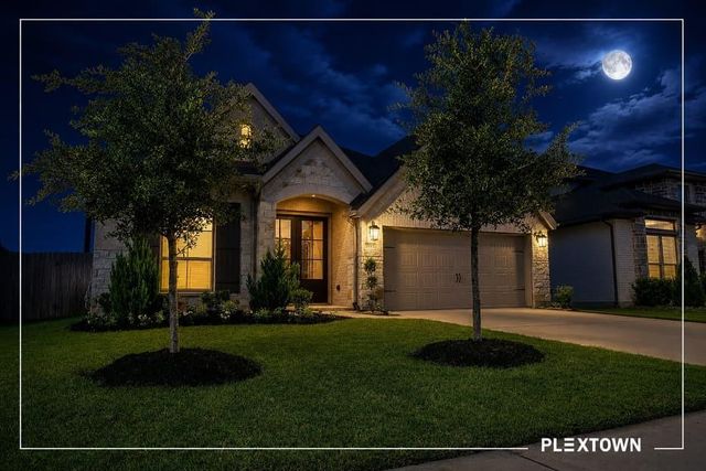 5323 Violet Ridge Dr — Stonecreek Estates Sec 13