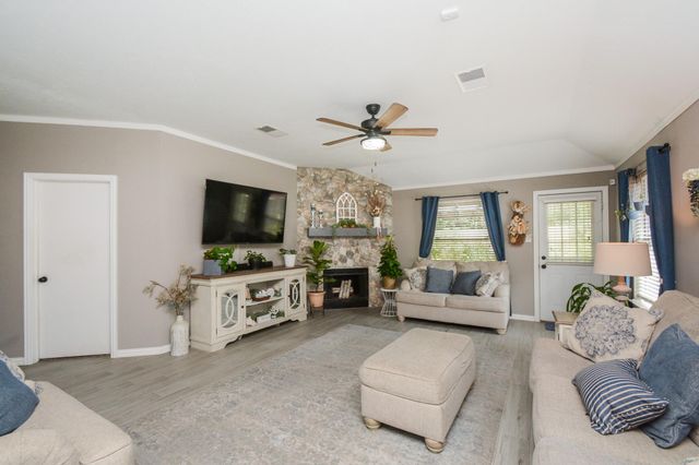 3638 Nutwood Ln — Forest North Sec 03 R/P