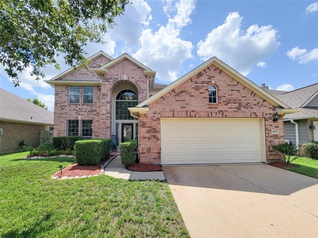 4027 Chestnut Bend Dr — Sienna