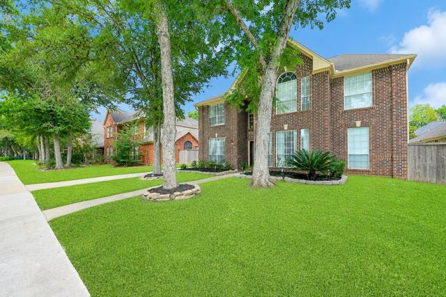 1123 Glendale Dr — Greatwood Glen