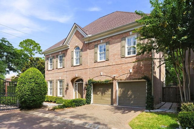 2211 Augusta Dr #1 — Harvard Square