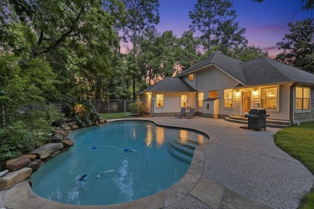 78 E Hobbit Glen Dr — Wdlnds Village Alden Br 76