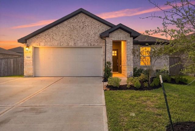 12114 Rushing Ridge Dr — Heights/Baytown Sec 1