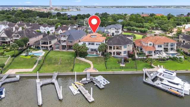 721 Harborside Way — Palm Key 2000