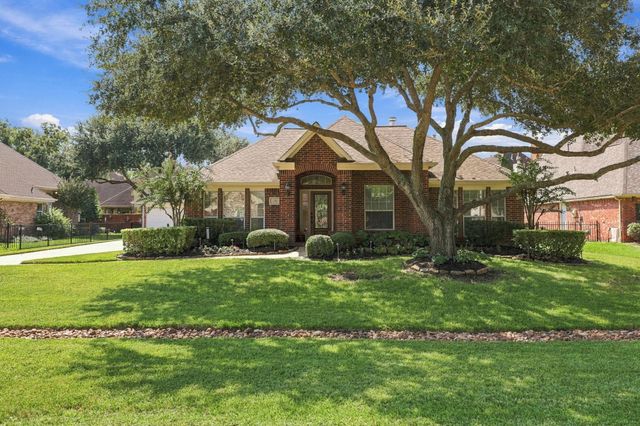 33211 Woodton Ct — Weston Lakes