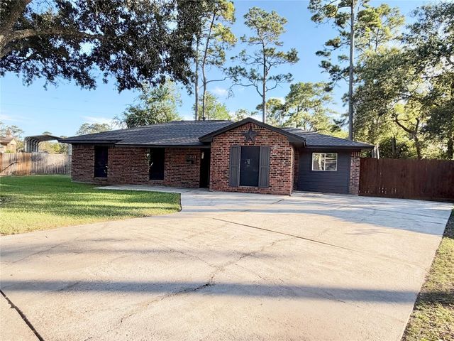 2133 Greenlee Ln — Green Lee