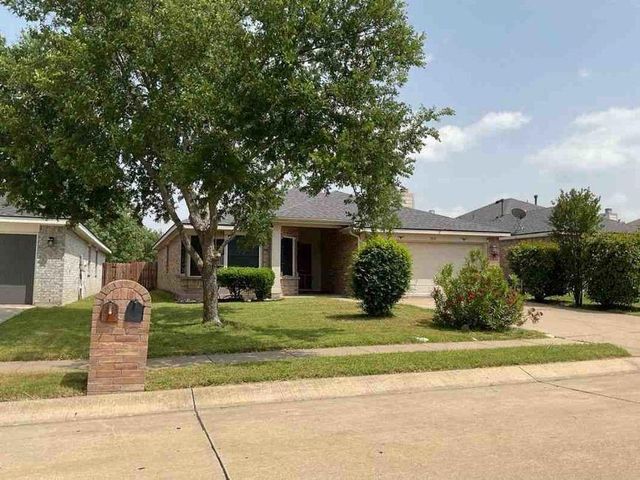 2049 Wildwood Dr — Honeysuckle Meadows Windmill